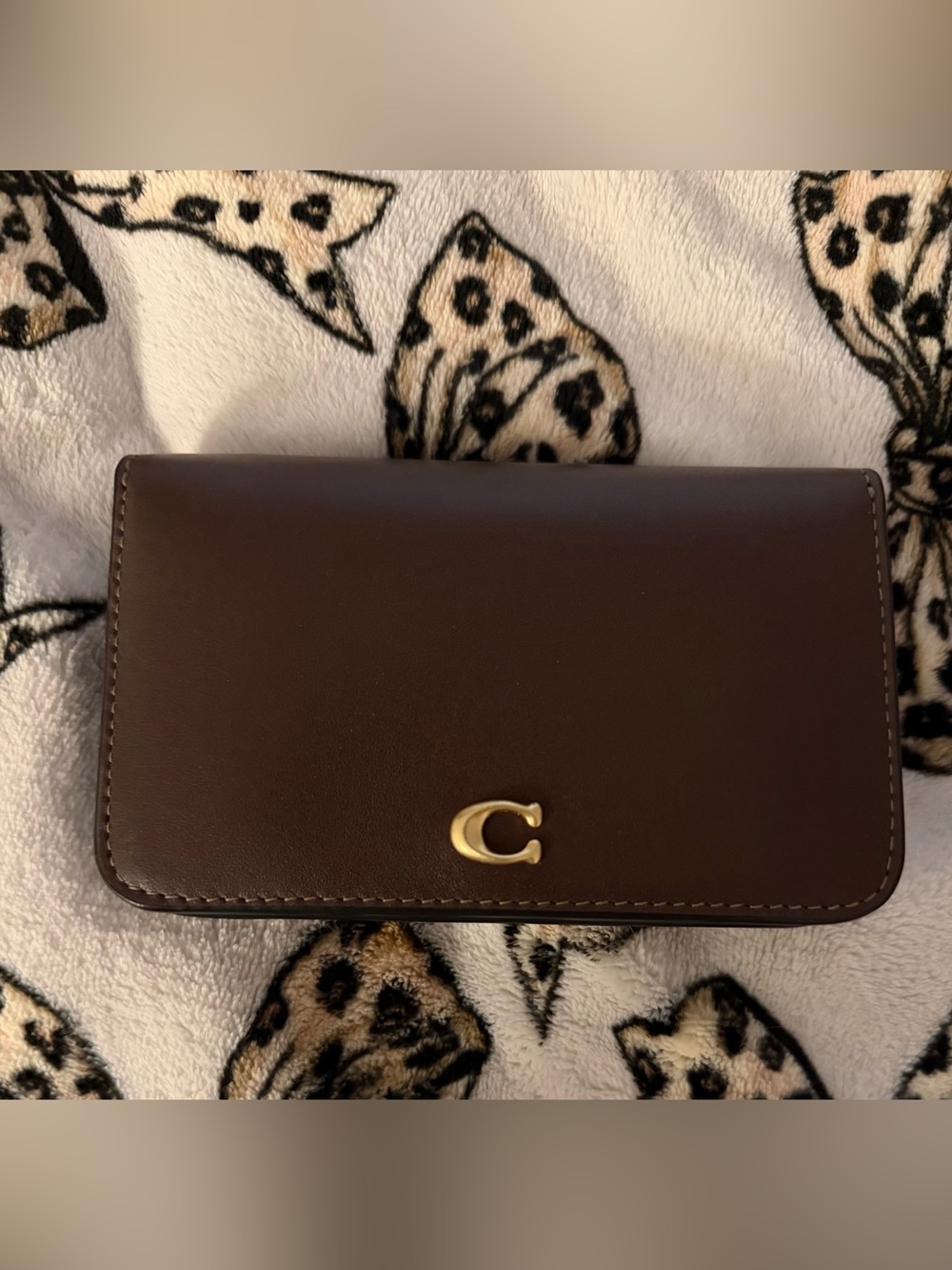Coach Essential Slim Card Case -Maple